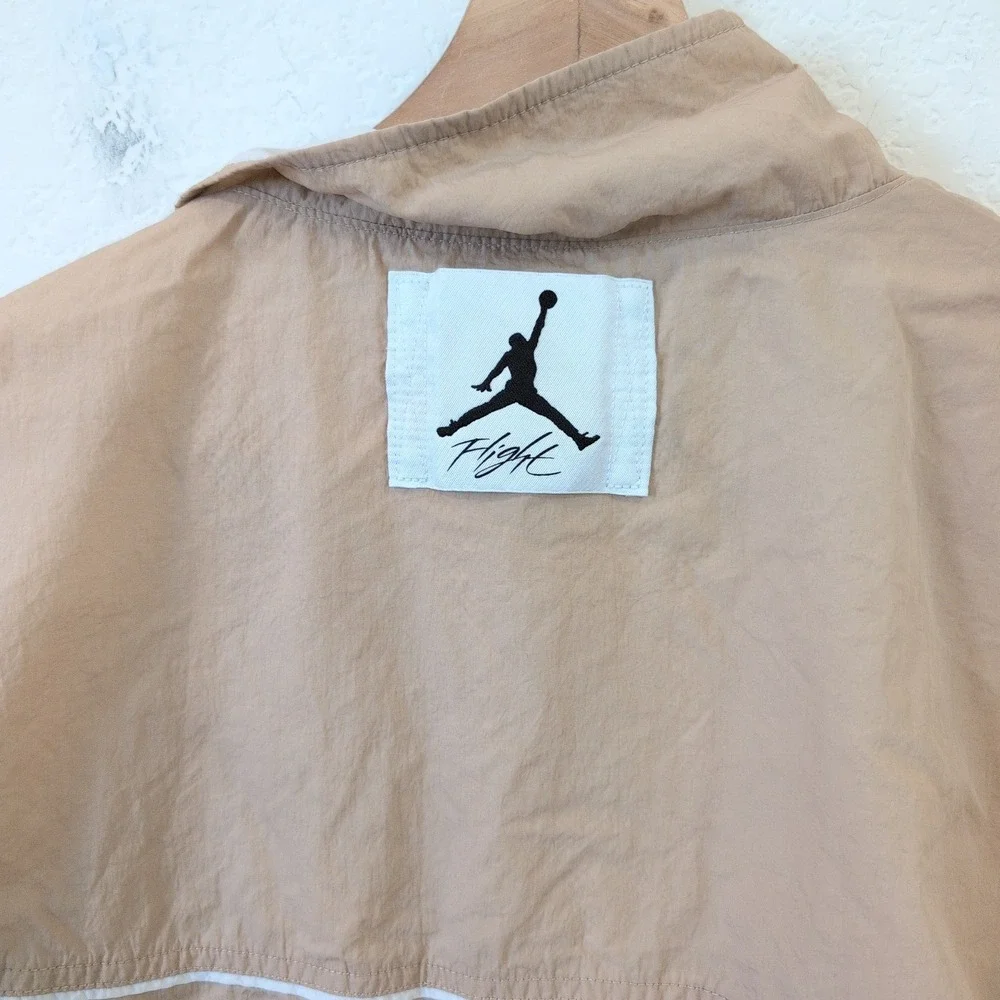 Air Jordan Flight Heritage Windbreaker Warm Up Jacket Desert Tan White Small